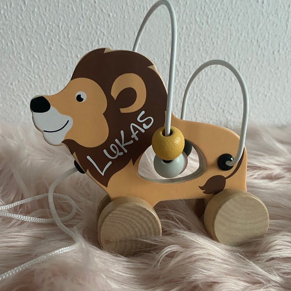 Personalisierter Holzlöwe / Deko fürs Kinderzimmer / Löwe mit Name