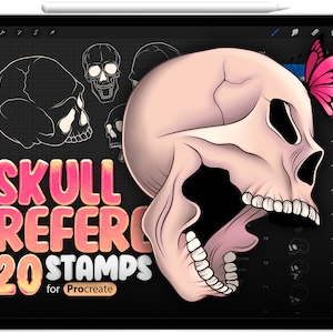 Op de afbeelding: Een digitale illustratie van een schedel met een open mond en een roze vlinder erbovenop. De schedel is lichtroze met een donkerroze schaduw. De achtergrond is zwart met witte lijnen. De tekst "SKULL REFER 20 STAMPS for Procreate" staat in de linkerbenedenhoek van de afbeelding.