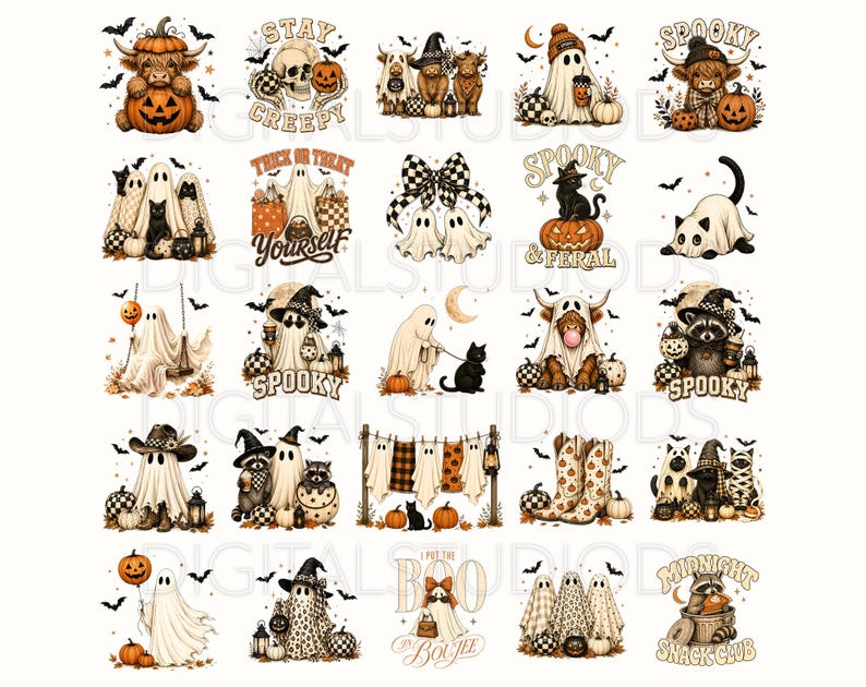 Op de afbeelding: Een verzameling van vijfentwintig digitale illustraties met een Halloween-thema, voorzien van spoken, hooglandrunderen, pompoenen, zwarte katten, wasberen en schedels. De ontwerpen bevatten tekstelementen zoals Stay Creepy, Spooky, Trick or Treat Yourself en Midnight Snack Club in een kleurenpalet van oranje, zwart en cr&egrave;me.