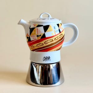 ZELDZAME vintage "Espressina" mokapot voor inductiekookplaten, gemaakt van roestvrij staal en porselein, geproduceerd door "D'ANCAP", vervaardigd in Italië.