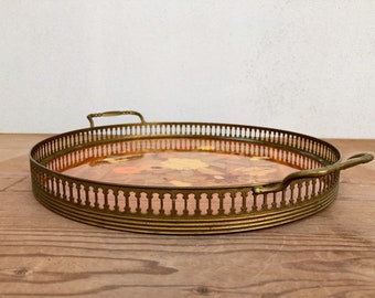 Plateau vintage, en bois marqueté et laiton, plateau de service avec poignées. Décoration de table vintage, longueur 14,2" (36 cm)