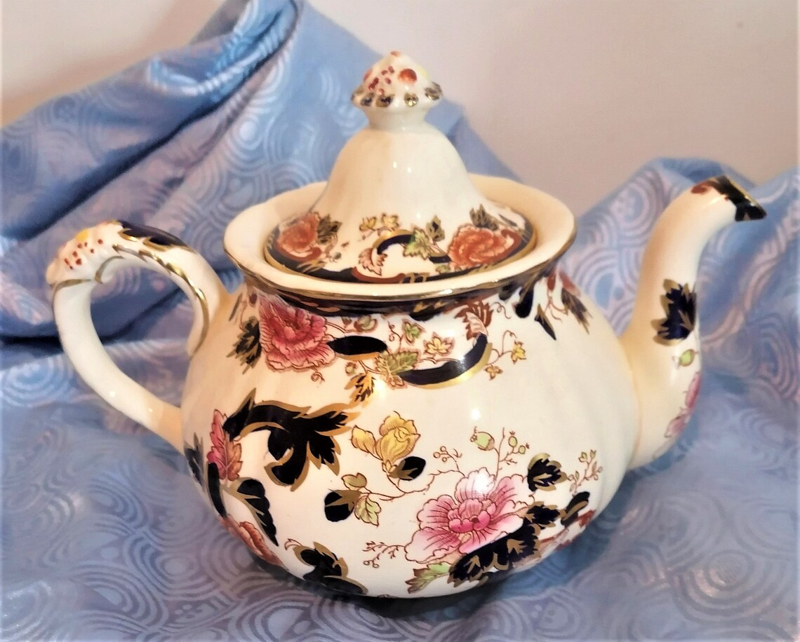 Masons Mandalay full size teapot in pristine condition. Etsy