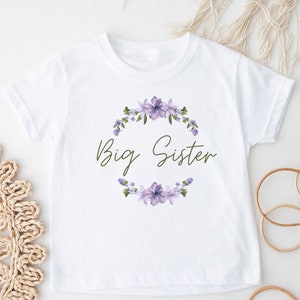 children's clothing: Big sister Tshirt, baby announcement, personalised gift siblings, pregnancy reveal, kids tee, wreath T-shirt,new sister