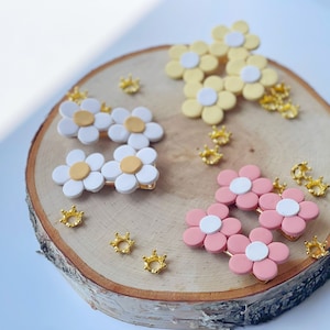 Daisy Hair Clips/ Polymer Clay Flower Alligator Clips/polymer clay barrette/barrette / Polymer Clay Textured Barrettes / Buy 4 get 1 free!