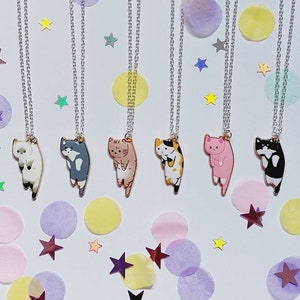 Kitten/Cat Necklace - Gifts for Her / Birthday/ Dangling cat/ Kawaii Cat, Cat Gifts, Letterbox Gifts, Gifts for Friends, Cute Gifts