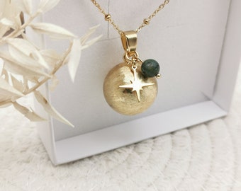 Brushed Gold pregnancy bola with pendant and fine stone