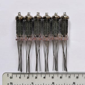 6 szt. lampek zegarowych IV-9 Nixie, zabytkowe radzieckie lampki kontrolne VFD, nowe!