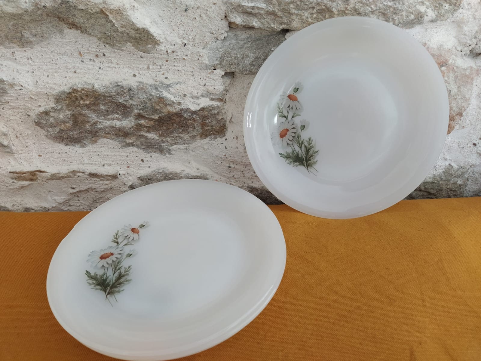 Lot de 4 Assiettes à Dessert Motif Marguerites, Arcopal