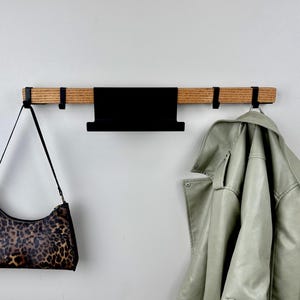 Perchero de entrada ajustable con estante, moderno perchero de madera y metal, portallaves de pared, perchero de pared para sombreros, organización de almacenamiento