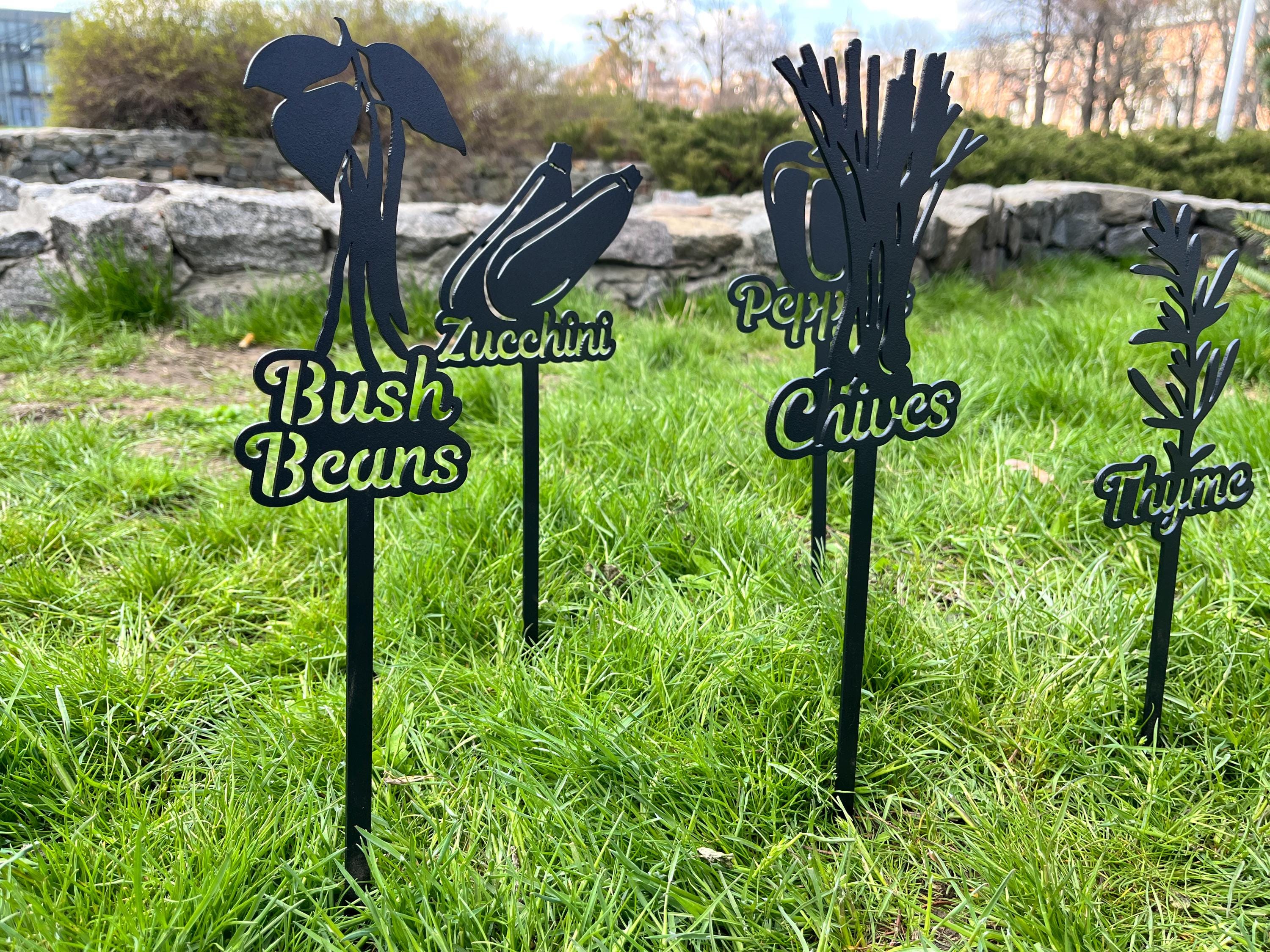 Metal Garden Signs Garden Plant Markers Metal Vegetable Sign metal-garden-signs-garden-plant-markers-metal-vegetable-sign
