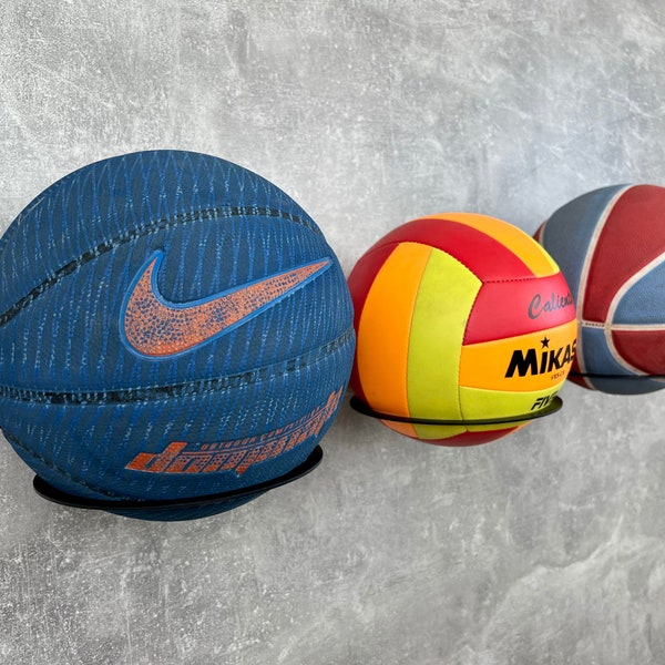 Présentoir supports métalliques pour ballons de basket, ballons de volley-ball et support de ballons de football, ballon de rangement, support de ballon, décoration, décoration murale