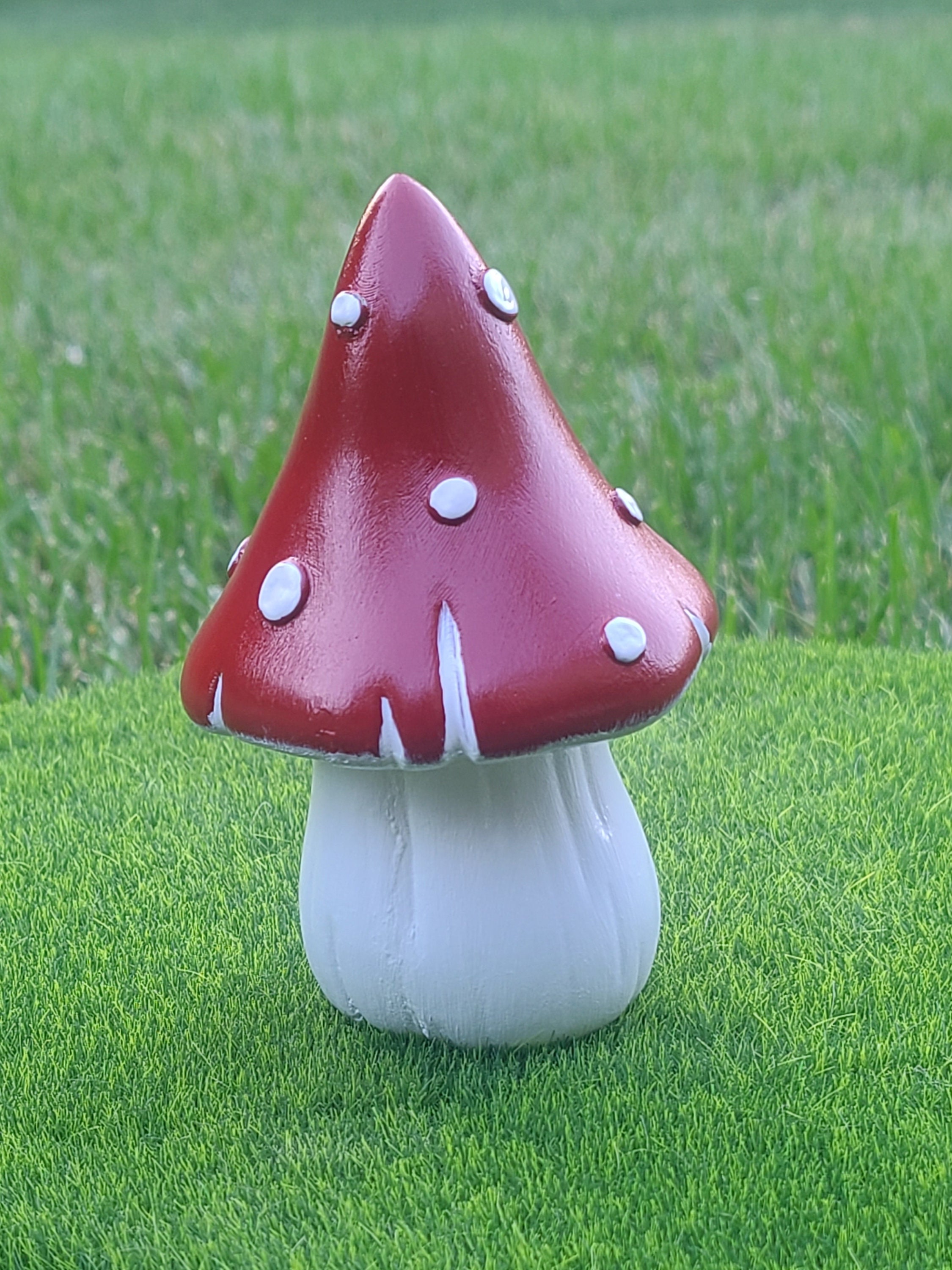 Mushroom Garden Decor Set of 3 - Etsy