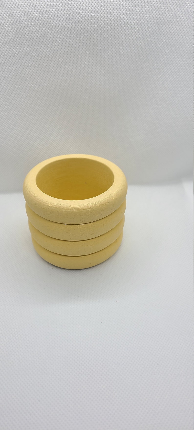 Yellowmustard concrete planter
