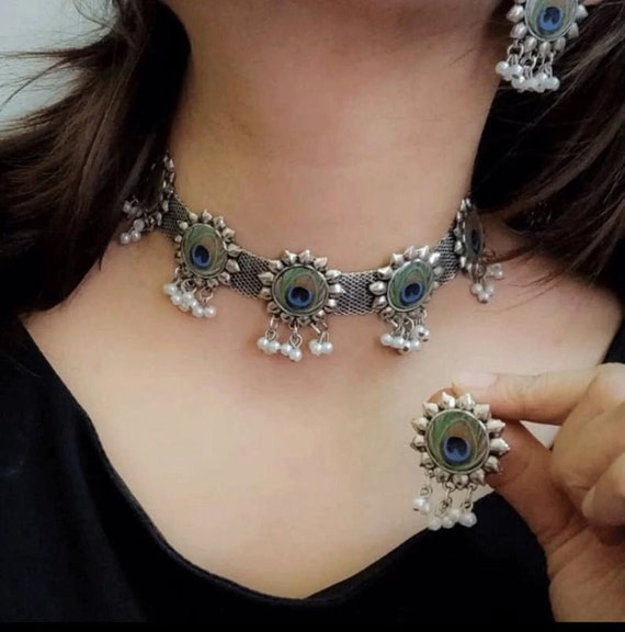 Peacock choker necklace deals