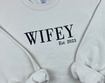 Wifey Est Hoodie, Bridal Shirt, Engagement T-Shirt, Gift for Bride, Gift for Fiance, Wedding Gift, Bride Gift T-Shirt, JGA