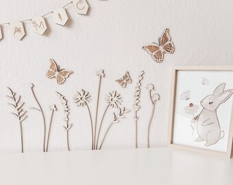 Wooden wildflowers in a set of 10 wall decoration