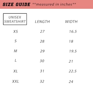 Op de afbeelding: Maattabel voor een unisex sweatshirt, met afmetingen in inches voor lengte en breedte, voor maten XS tot XXL.