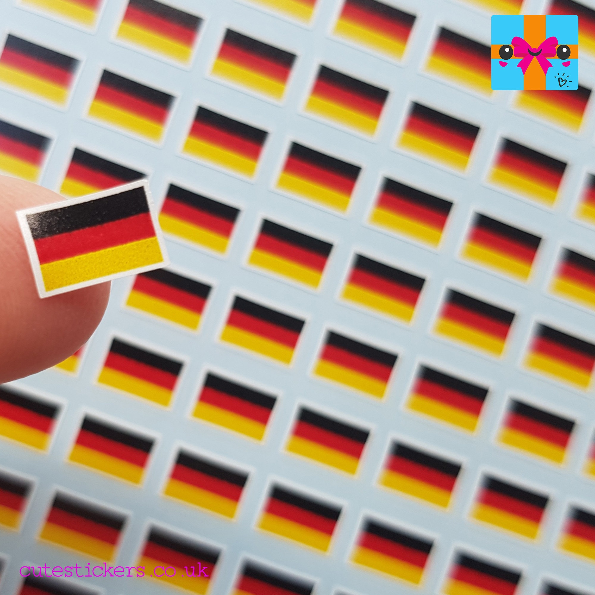 Aufkleber Deutschland-Wappen Dimension 45 x 35 mm Deutschland Fanartikel  ~~~~~ schneller Versand innerhalb 24 Stunden ~~~~~