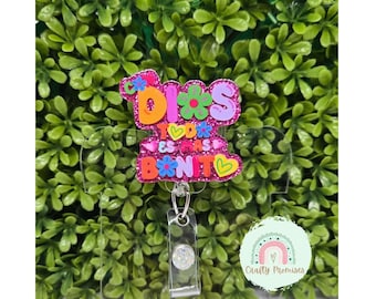 Con Dios es was bonito Badge Reel, Karol G inspired badge ,Bichota badge Reel, Latino Badge Reel, Badge Reel ID for her, Thank you gift