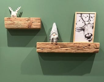 étagère murale, étagère suspendue, poutres en bois de récupération, cheminée, manteau
