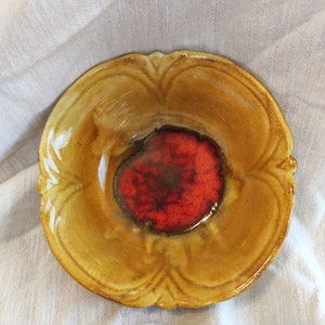 Vintage USA California Ceramic Mustard and Red Bowl B273. California Pottery. Mid Century Yellow and Red Drip Glaze Bowl.