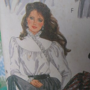 1980's McCall’s Pleated Front and Sleeve Blouse Pattern - Bust 34
