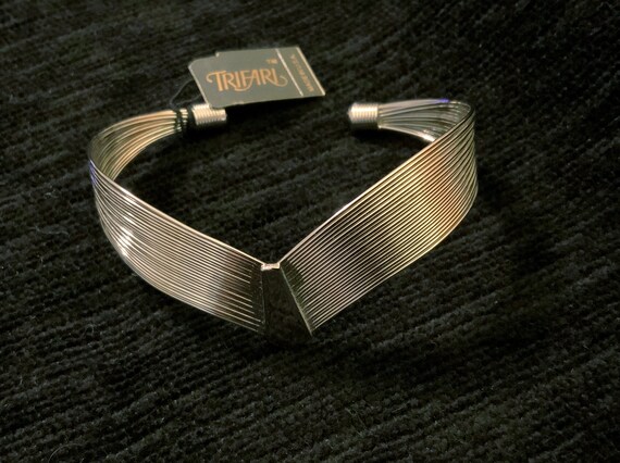 TRIFARI Silver Tone Wire Cuff Bracelet NOS Tags - image 3