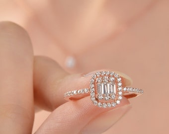 Anello con alone di diamanti baguette in oro massiccio 14k: anello di fidanzamento Art Déco