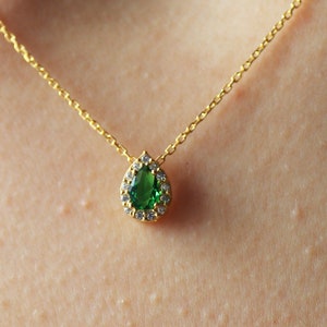 14K Solid Gold Family Necklace , Mothers Necklace , Pear Cut Personalized Necklace Gift  , Silver Multi Birthstone Necklace