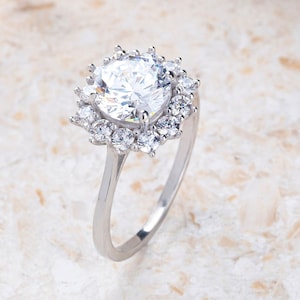Handmade 14K Solid Gold Diamond Cluster Flower Ring