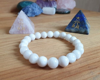 White moonstone bracelet