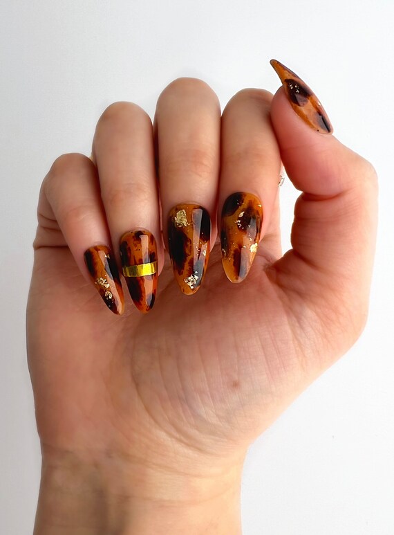 clip tortoise nails