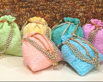 Lot Of 100 Indian Handmade Women's Embroidered Clutch Purse Potli Bag Pouch Drawstring Bag Wedding Favor Return Gift For Guests Free Ship
