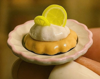 Miniature Fruit Tarts – 1:12 Scale Dollhouse Dessert – Handmade Mini Food Bakery Decor, Tiny Food Art, Realistic Mini Food Decor