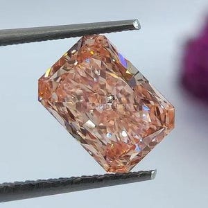 3.0 Ct Radiant Fancy Vivid Pink Color Lab Grown Diamond: Crafting for Engagement Ring