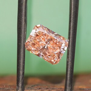 4.0 Ct Radiant Cut Fancy Pink Color Lab Grown Diamond/CVD Diamond/Crafting for Engagement Ring