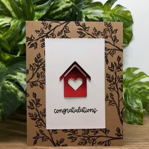 Carte faite main rouge pour la maison New Home