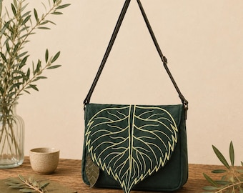 Leaf Bag, Green Crossbody Bag, Botanical Purse, Cottagecore Bag, Forest Green Messenger Bag, Handmade Nature Handbag