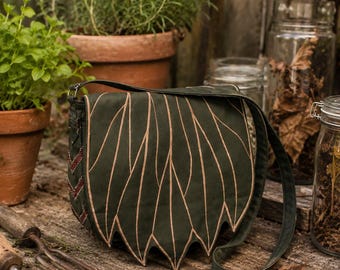 Leaf Messenger Bag - Forest Green Boho Crossbody Bag - Woodland Fairy Cottagecore Purse - Elven Fantasy Cosplay Bag - Nature Lover Gift