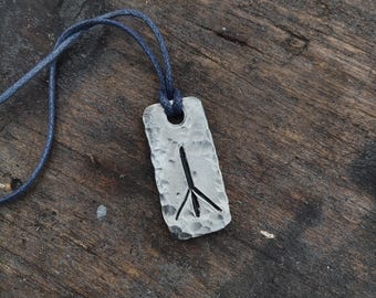 Runas invertidas de Algiz, amuleto de hierro forjado, talismán hecho a mano, colgante de runas