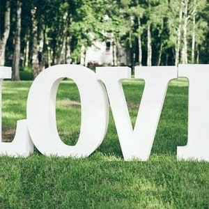 Giant foam numbers, Large free standing numbers/letters