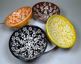 Pastel Color Soup Bowls, Individual bowls, Kitchen Dinner Bowl, Modern home, Ceramic Relief bowl, Pottery plate, Wedding gift, Grandmom gift