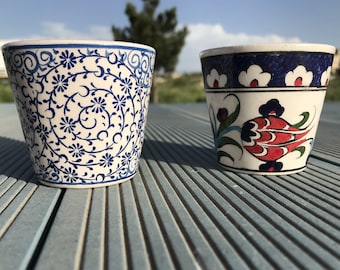 Maceta de cerámica para plantas de interior, vaso para chupitos, macetas abstractas con cactus, impresiones de verano, maceta de arcilla con suculentas pintada a mano, regalo con diseño floral