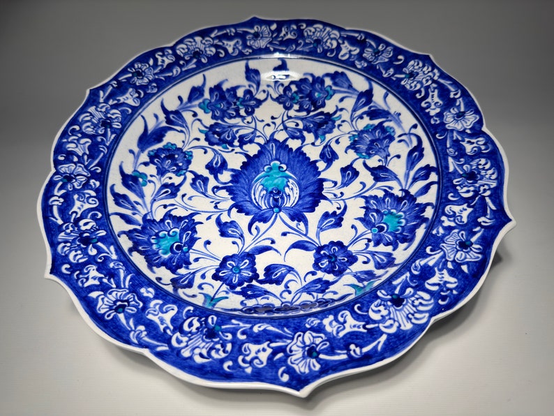 Decorative Ceramic Painted Floral Hanging Plate, Wall Plate With Velvet