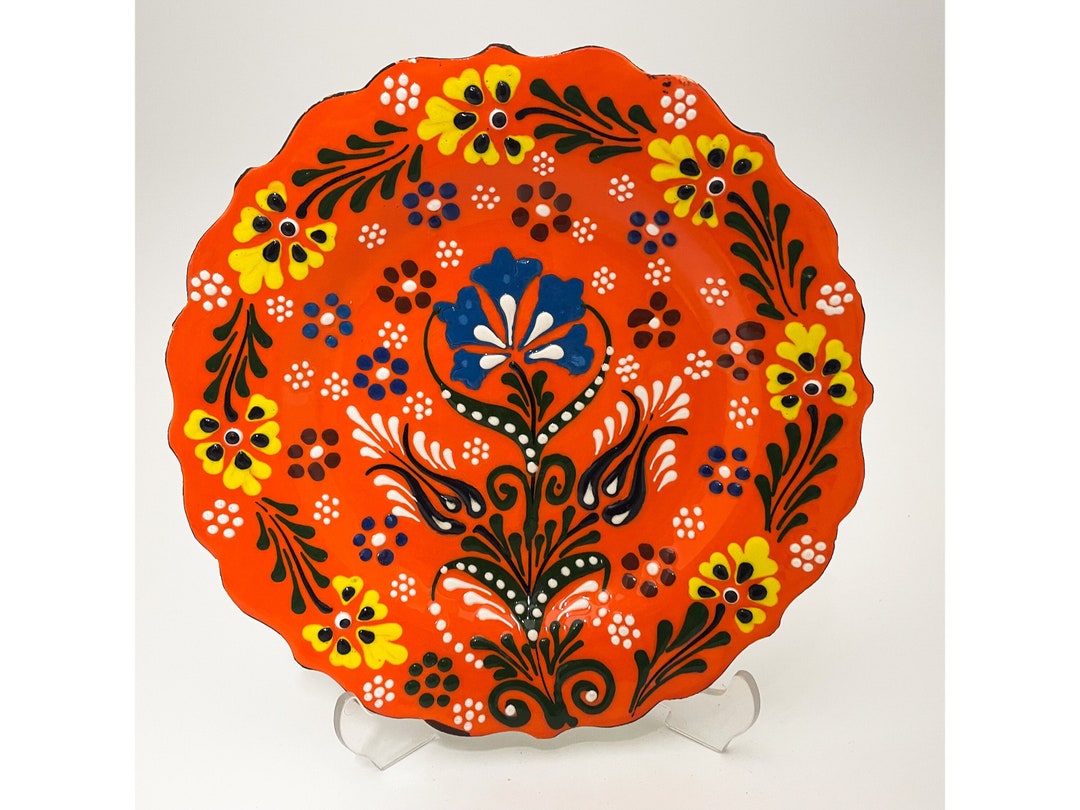 7 Decorative Floral Wall Hanging Plates, 18 Cm Embossed Decorative