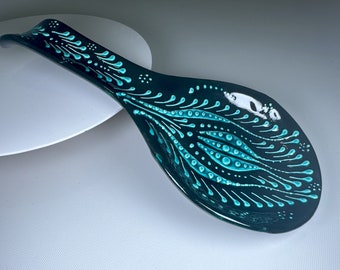 Turquoise Ceramic Spoon Rest, Pottery Spoon holder for Kitchen Countertop, Ceramic cooking present, Gastronomy gifts, Stove Spoon Holder