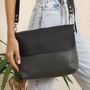 Soft Real Leather Shoulder  Bag for Woman, Crossover Satchel with Flap, Casual Everyday Messenger Work Bag, Wedding Anniversary Wife Gift