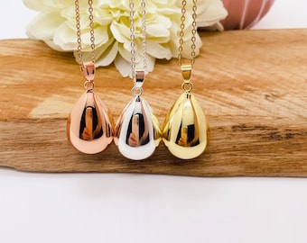 Pregnancy bola in a teardrop shape, color of your choice.