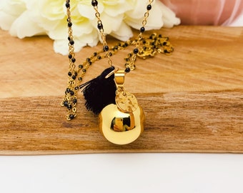 18k gold plated pregnancy bola and hammered medallion