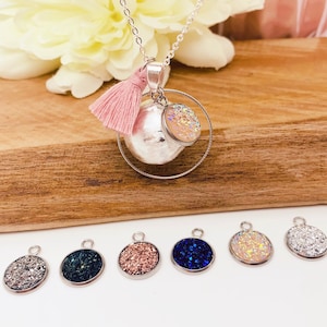 Silver-plated brushed pregnancy bola with charm and pompom of your choice